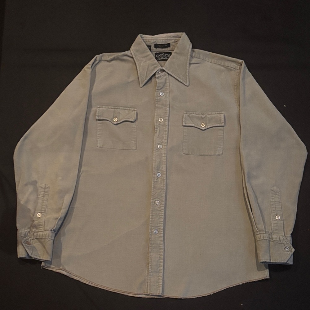 Classic Men's Button-Down Shirt Tan